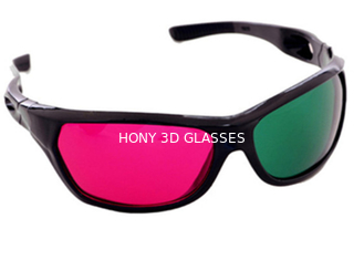 Τρισδιάστατα γυαλιά ανάγλυφων κινηματογράφων πλαστικά γραμμικά που πολώνει με τους αντι φακούς γρατσουνιών